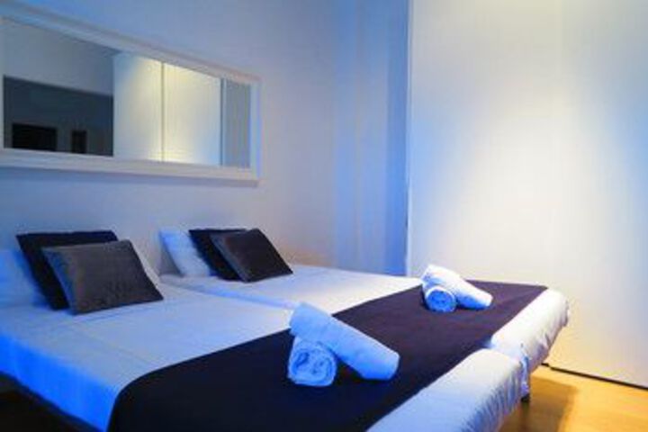 Room 10 of 21