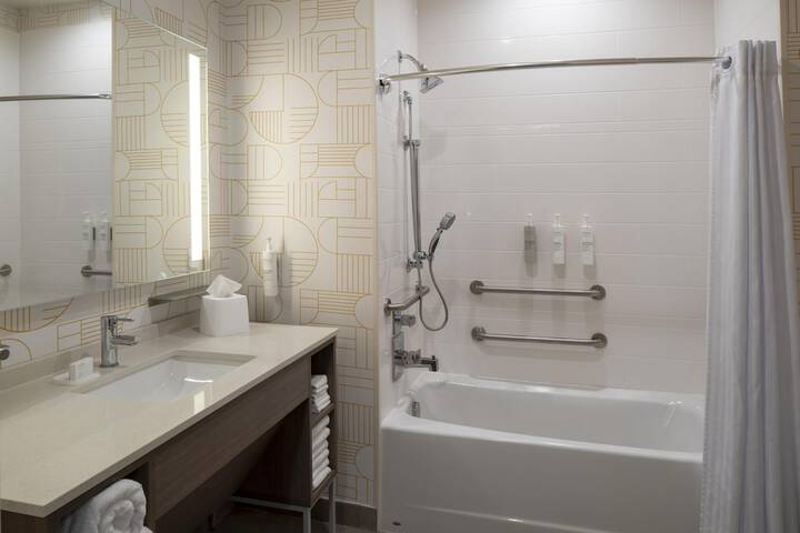 Bathroom shower