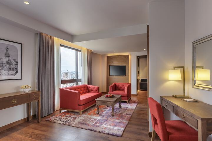 Room 8 of 25