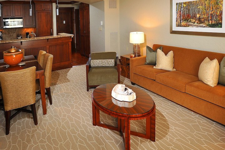 Room 14 of 25
