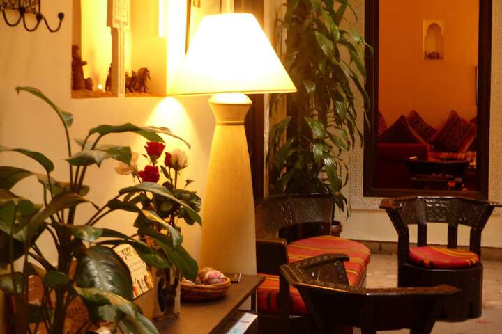 Concierge desk