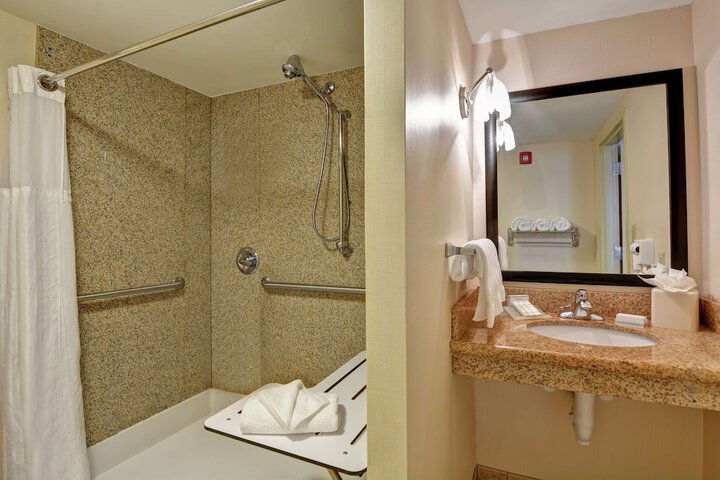 Bathroom shower