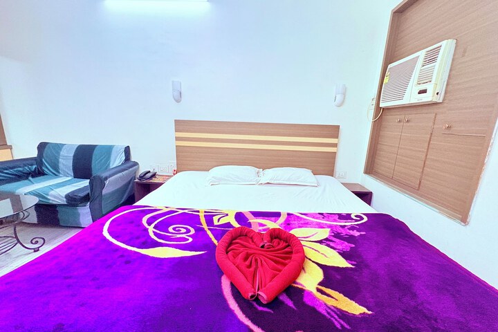 Room 26 of 84