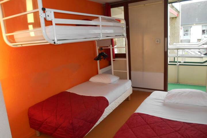 Room 14 of 41
