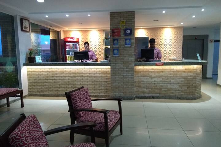 Check-in/check-out kiosk