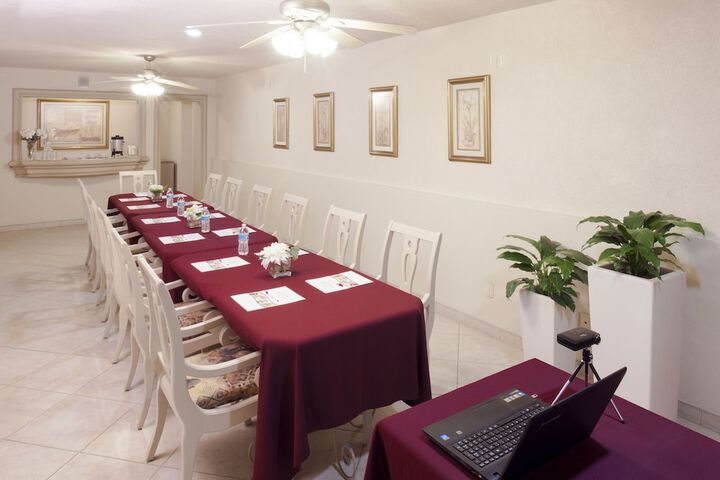 Meeting facility