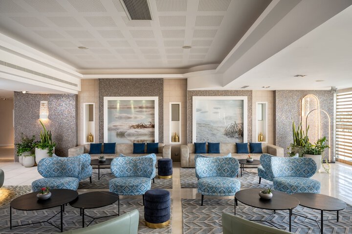 Lobby Photos