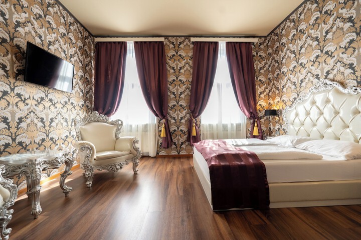 Room 175 of 205