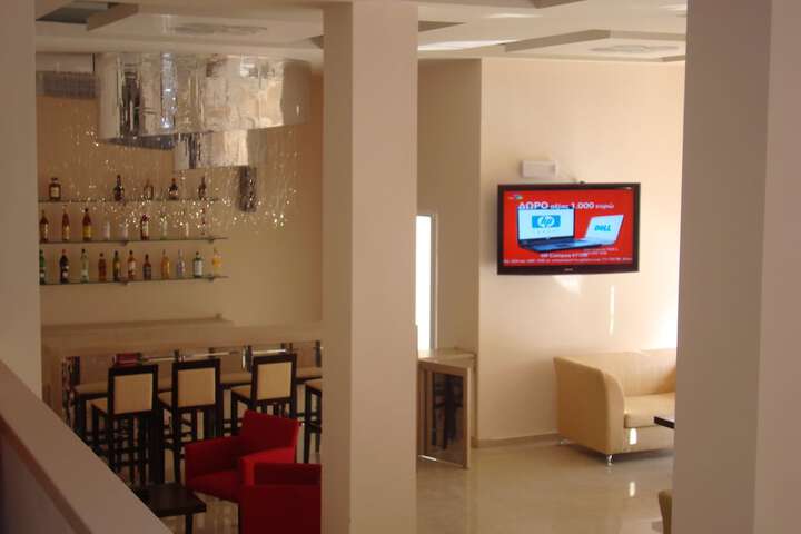 Lounge 130 of 159