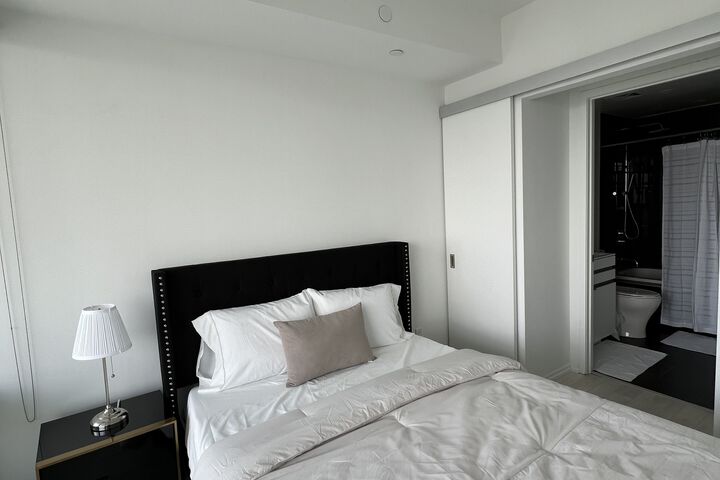Room 39 of 42