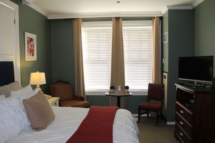 Room 34 of 56