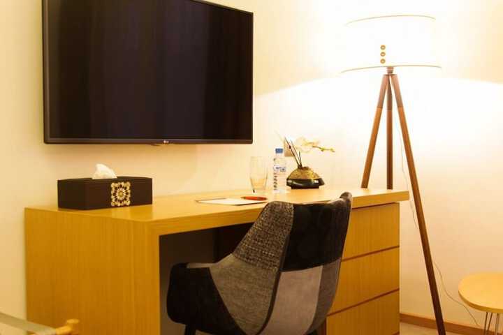 Room 18 of 57