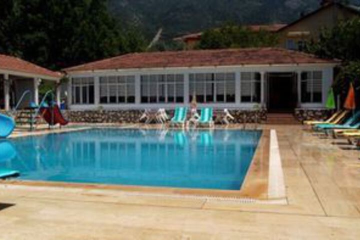 Klas Hotel