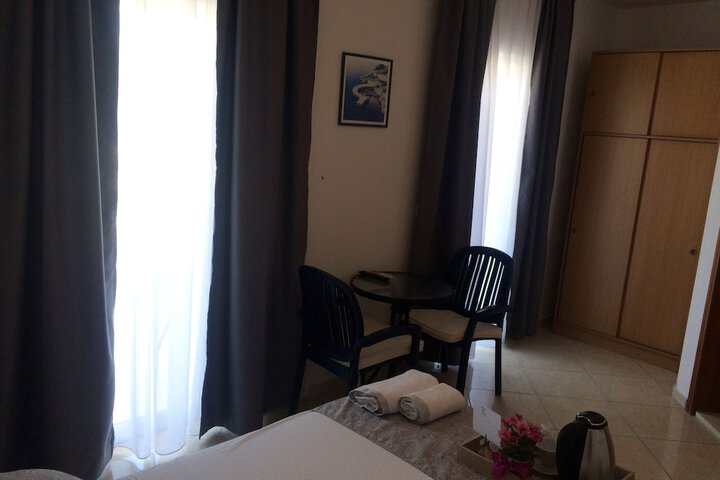 Room 34 of 65