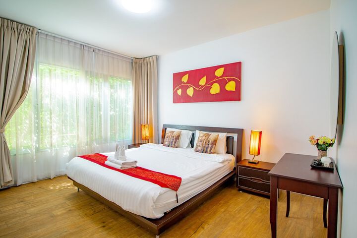 Room 5 of 61