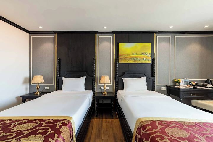 Room 20 of 65