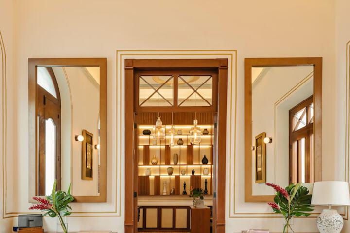 Hotel Interior 2 of 89