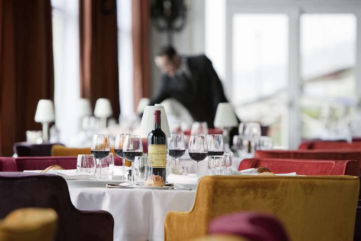 Dining 80 of 119