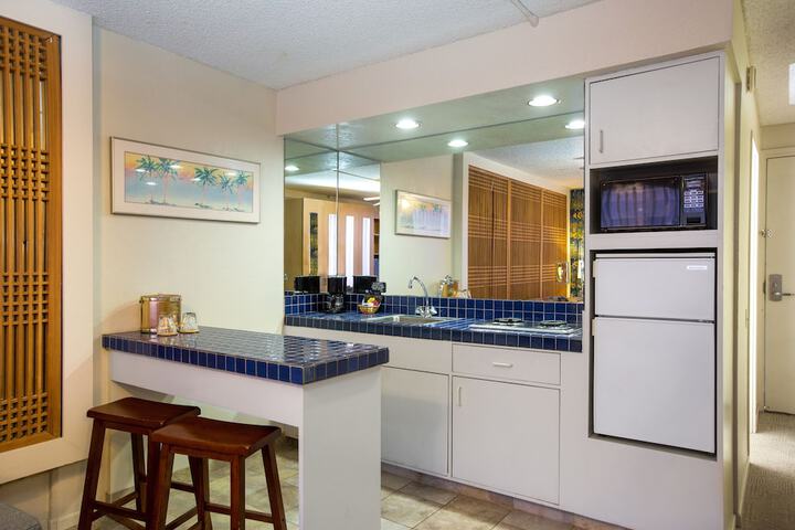 Private kitchenette