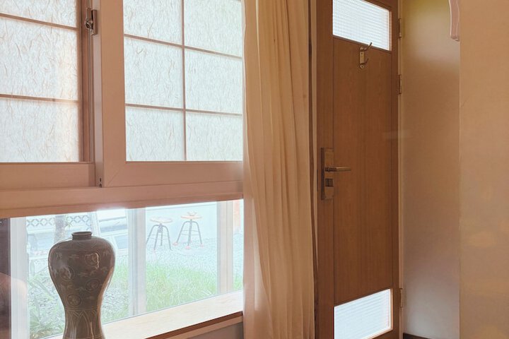 Room 27 of 105