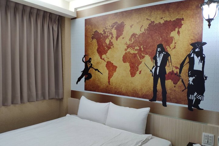 Room 38 of 51