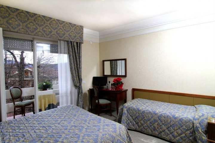Room 17 of 55