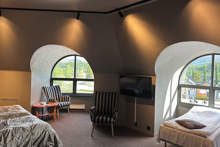 Room 15 of 46