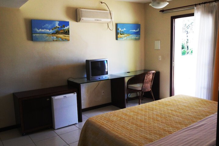Room 4 of 50