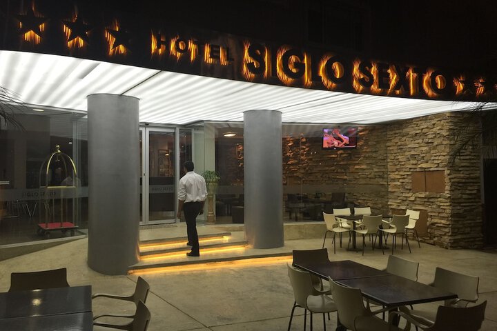 Hotel 55 of 58