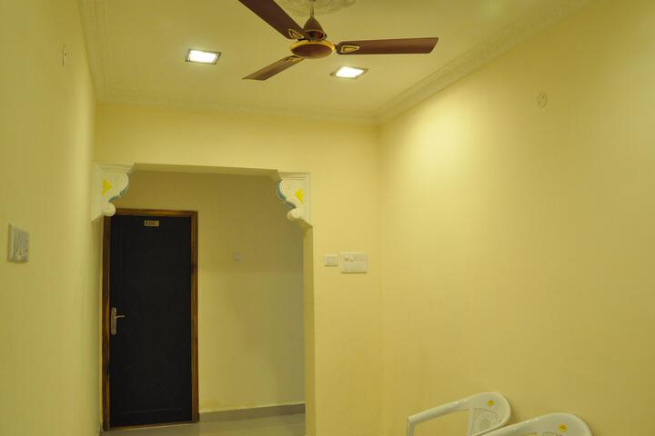 Room 3 of 5