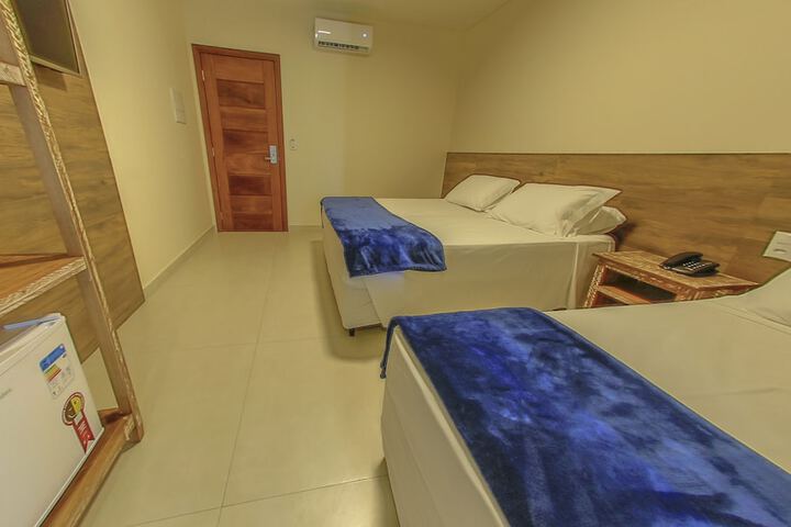 Room 4 of 47