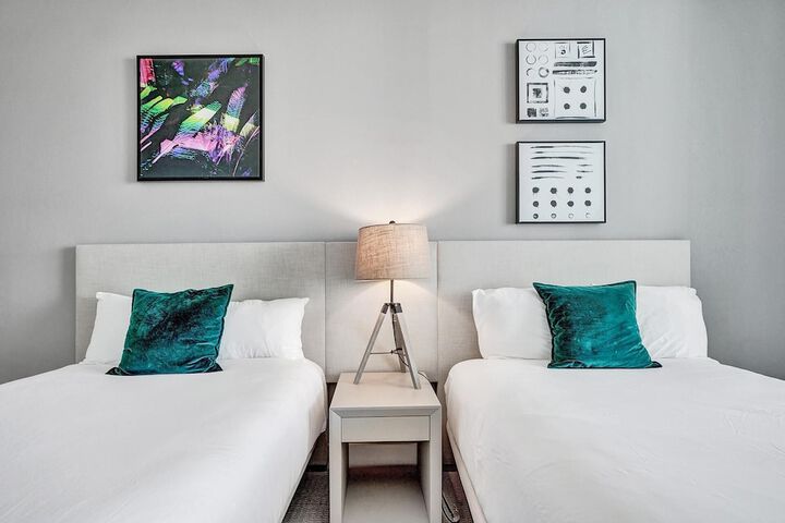 Room 21 of 79