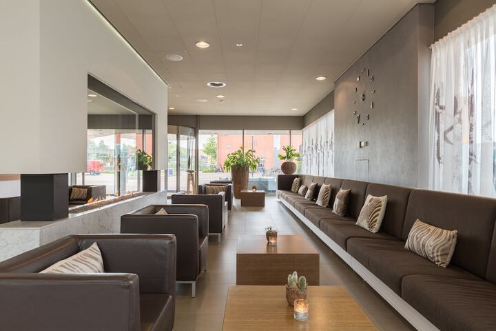 Lobby Photos