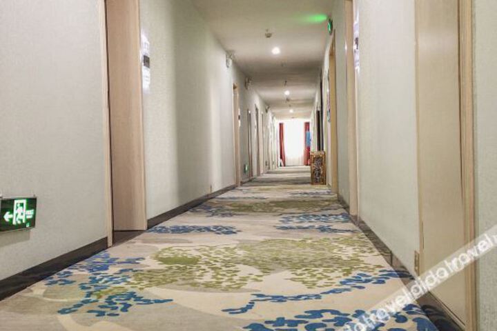 Hotel Interior 11 of 43