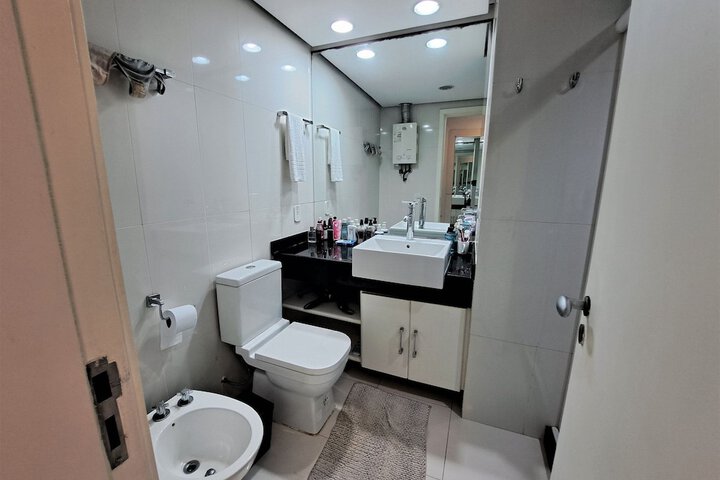 Room 16 of 49