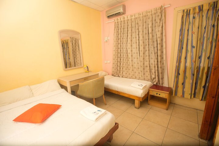 Room 19 of 31
