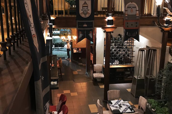 Dining 54 of 74