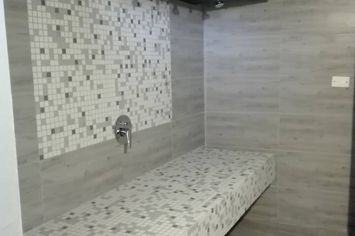 Room 41 of 53