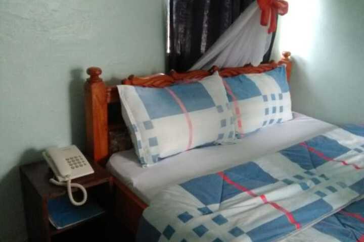 Room 7 of 30