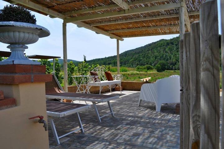 Terrace/Patio 46 of 48