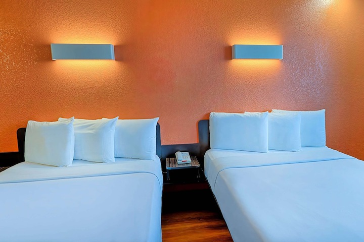 Double Premium King Bed (2 of 7)
