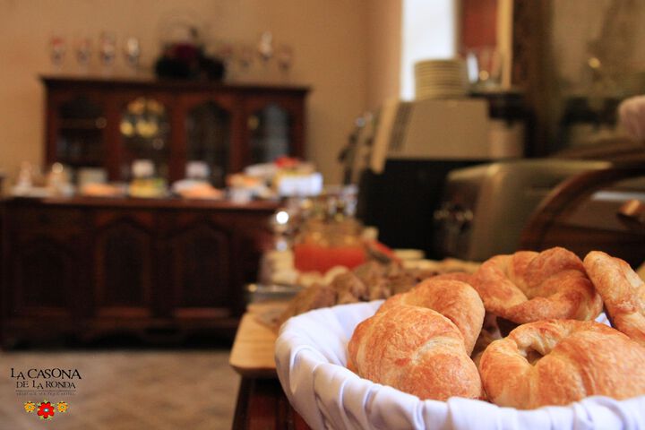 Breakfast/Coffee Service 31 of 63