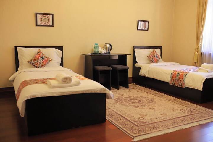 Room 6 of 23