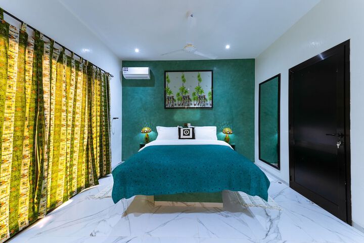 Room 10 of 59