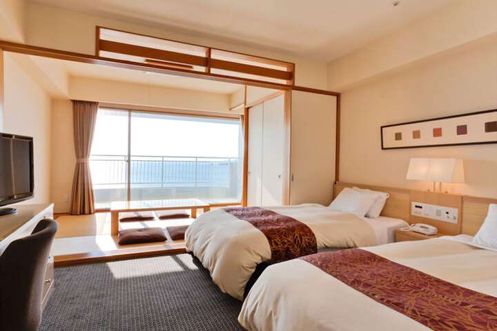 Room 28 of 111