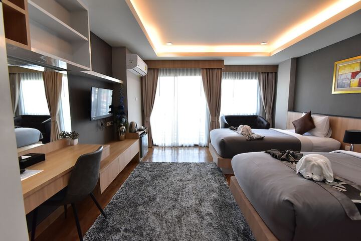 Room 10 of 52