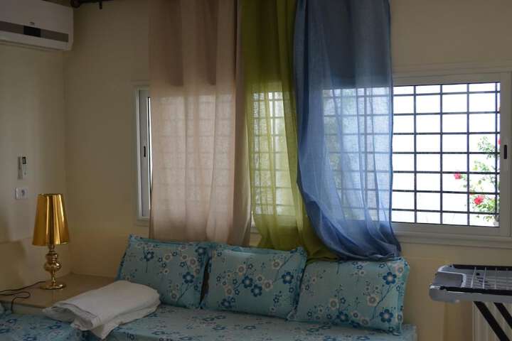 Room 34 of 61