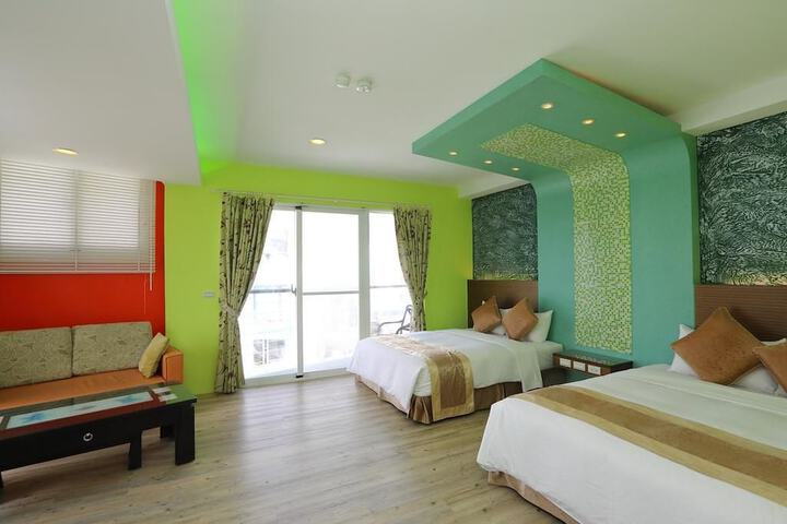 Room 26 of 67