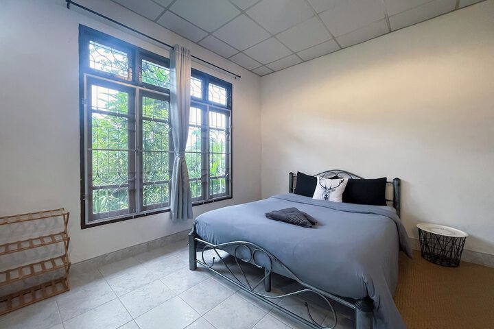 Room 21 of 64