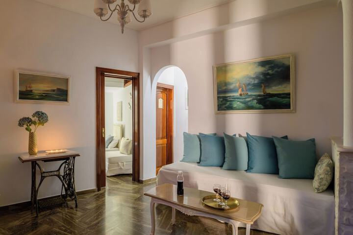 Room 40 of 61